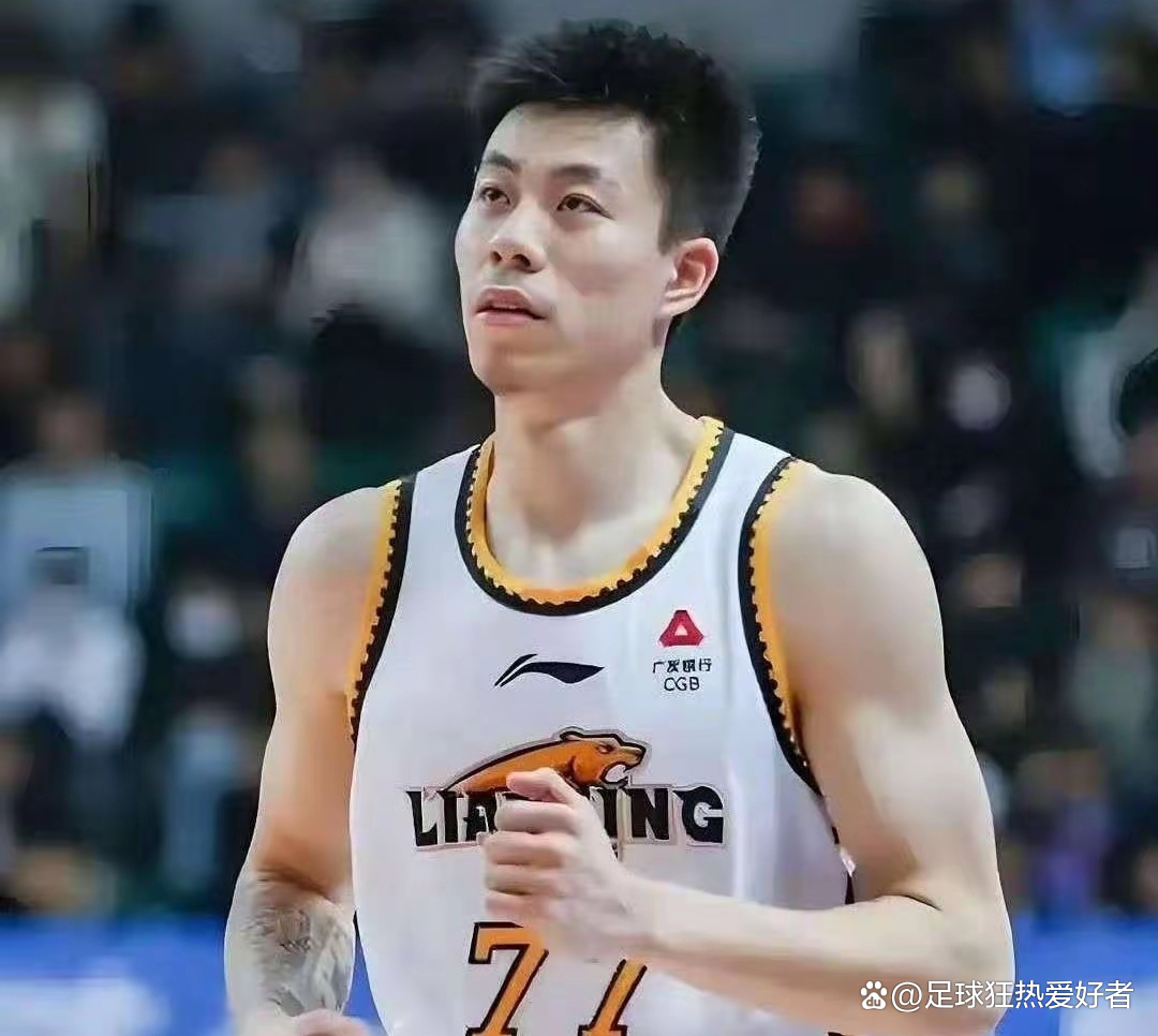 多米体育官方网站转会期辽宁本钢备战CBA季后赛，调整名单细节曝光，底气十足，年轻球员得到机会的简单介绍