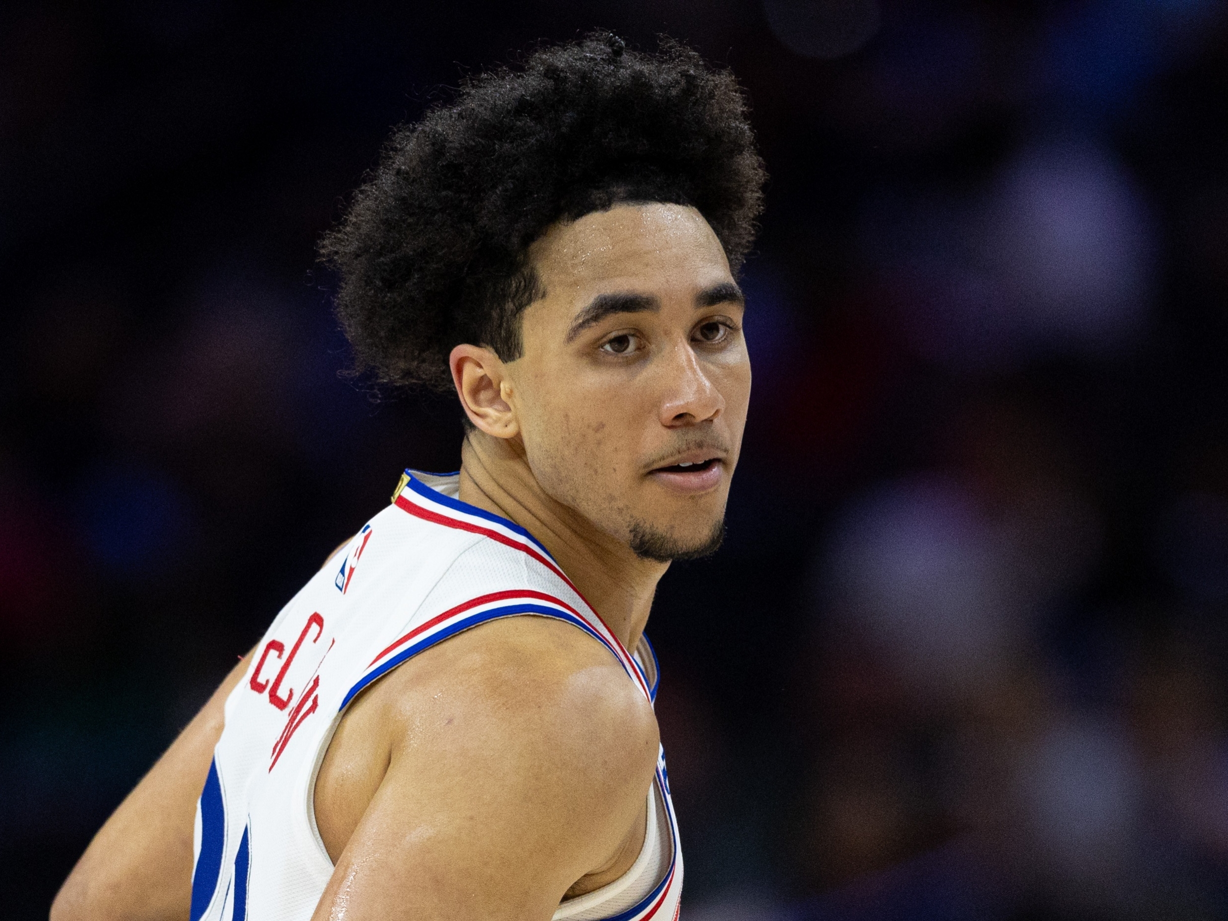 多米体育官方网站费城76人训练开放日，转会期防线松动引欢呼，NBA总决赛在即，赛季目标并未改变的简单介绍